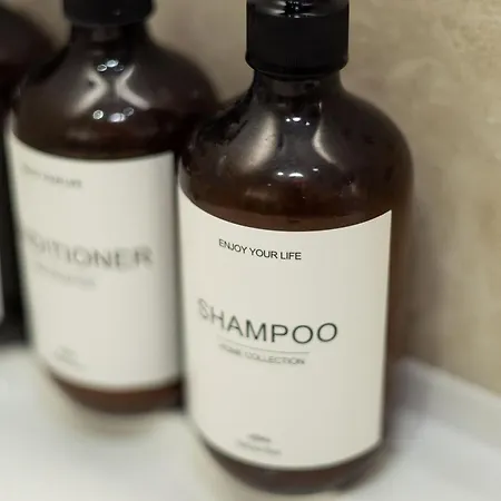 Ferienhaus Modern Cozy Flat 6 Mins To Parking & Wifi Leeds (West Yorkshire)